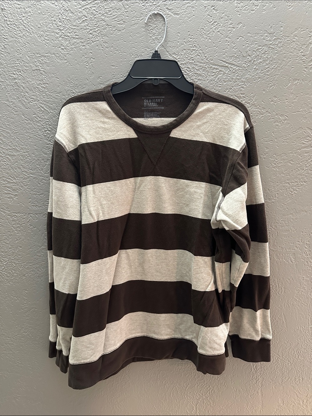 Old Navy Men’s Brown & Cream Wide-Stripe Long Sleeve Shirt